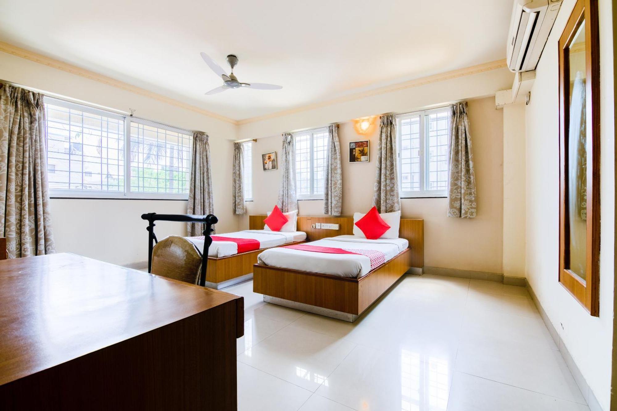 Flagship Aayush Corporate Stays Near Nexus Mall Koramangala Bangalore Bagian luar foto